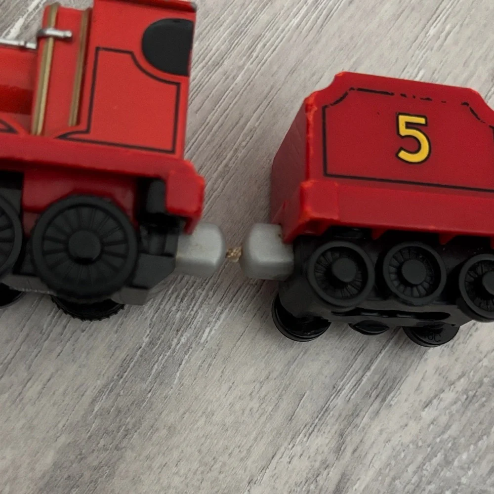 Diecast Pull-N-Zoom James